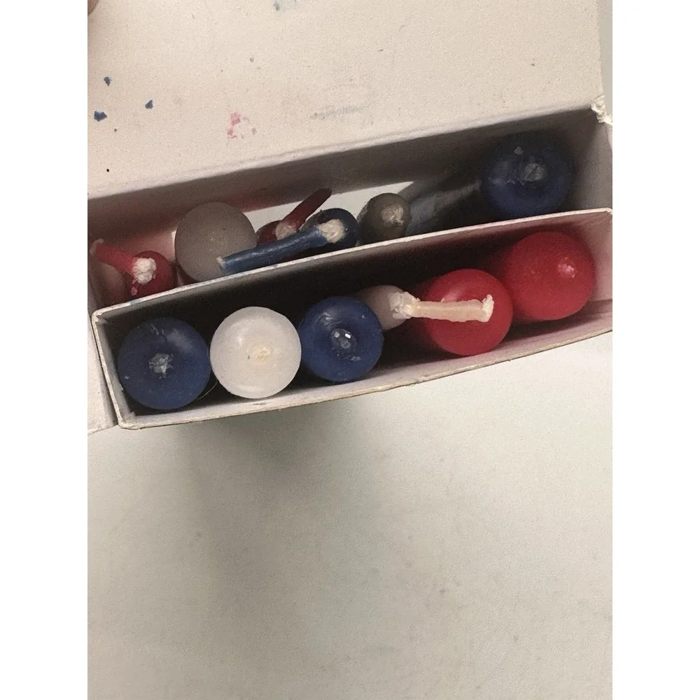 Williams Sonoma Americana Tiny Taper Candles Set of 12‎ Red White Blue NIB